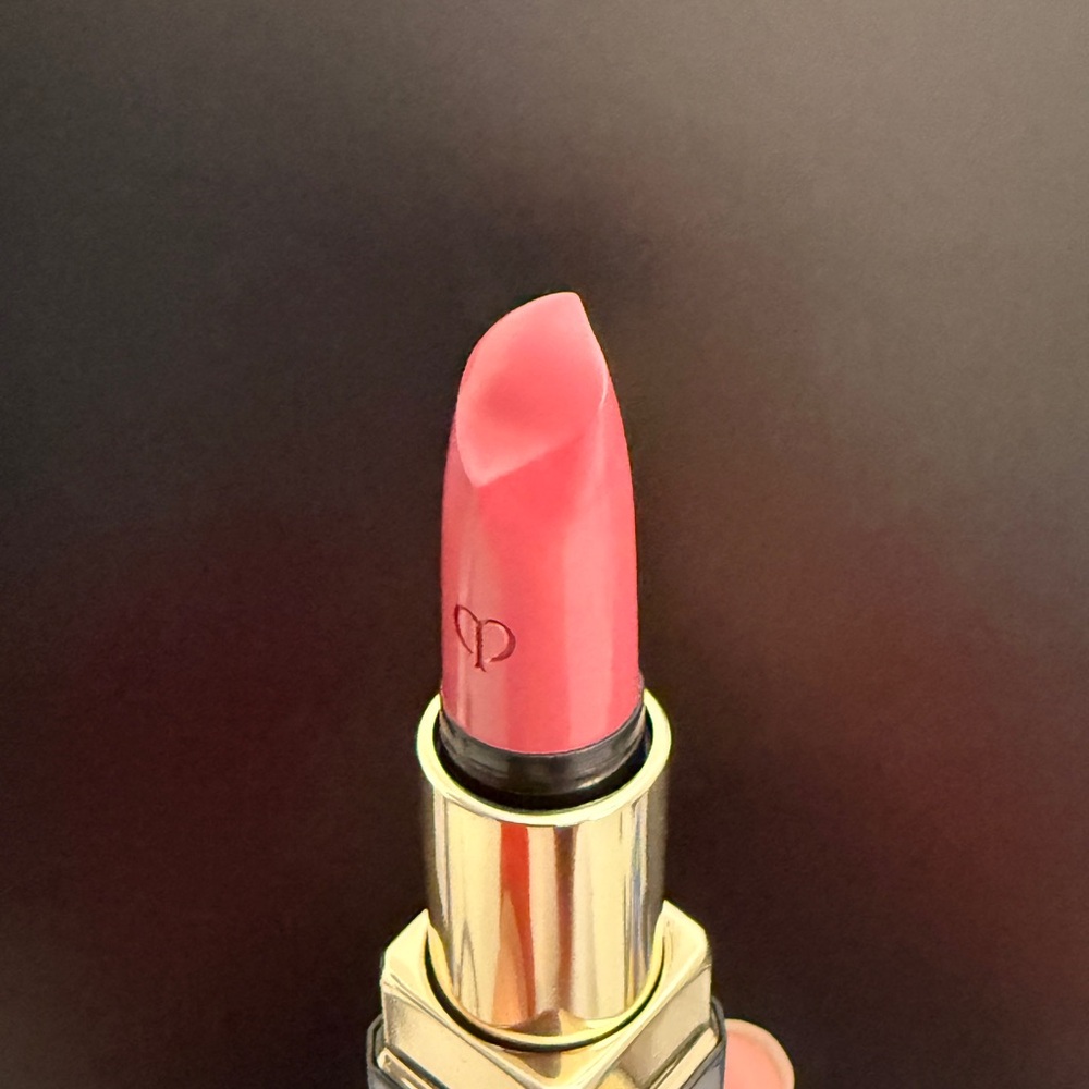 *BRAND NEW* Clé de Peau Beauté Lipstick - 9 Silk Thread